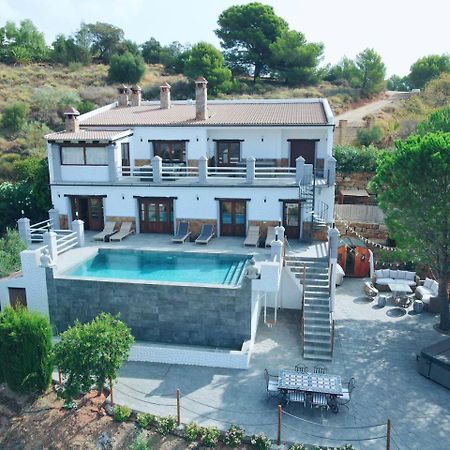 Готель Casa Eden - Mountain View, Infinity Pool Alozaina Екстер'єр фото